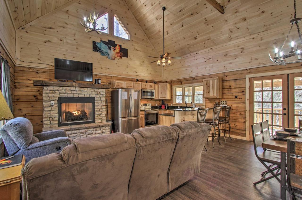 The Phoenix With Hot Tub In Gatlinburg! Casa vacanze *